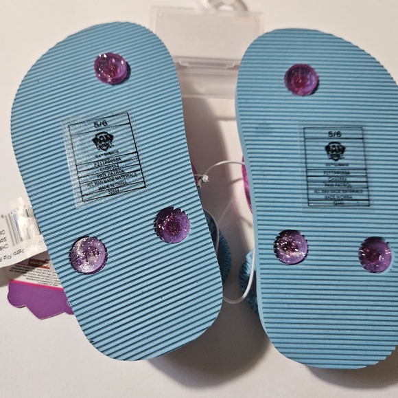 Paw Patrol Flip Flops - Picture 4 of 6